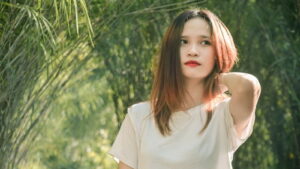ထကြွနေတတ်သည်